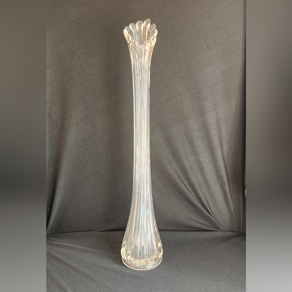 Tall Stretch Vase Swung Glass MCM Ribbed Tulip Flower Fluted Art Fingers